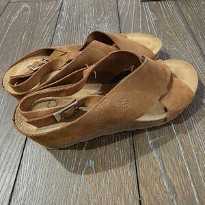 Yokono Suede Leather Wedge Slingback Sandals, Size 9